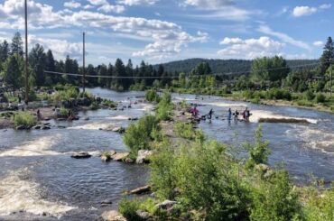 Deschutes River rapids