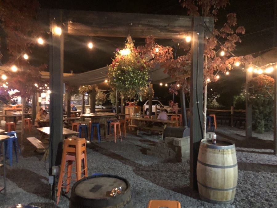 The outdoor seating area at Midtown Yacht Club