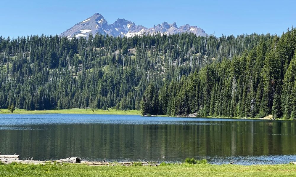 Views of Broken Top peeking out from behind the hills around Todd Lake near Bend.