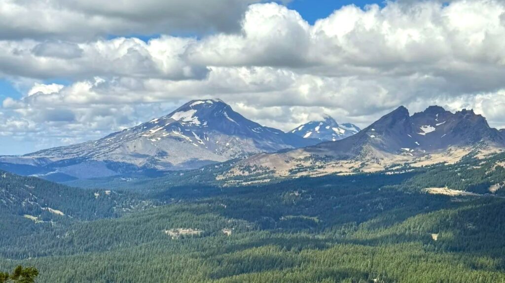 Views of South Sister and Broken Top from Tumalo Mountain.