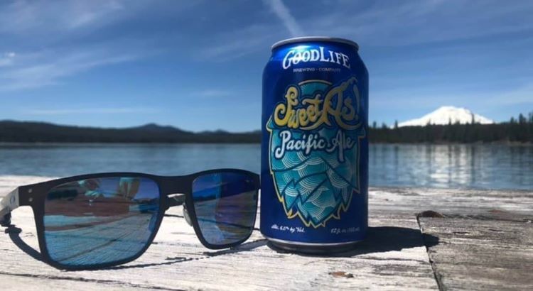 Beer in Bend by a mountain lake