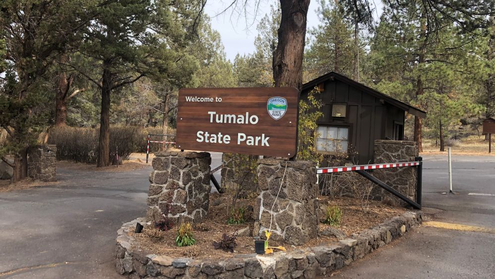 The entrance sign to Tumalo State Park campground near Bend Oregon.