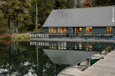 The boathouse at Suttle Lodge in central Oregon.