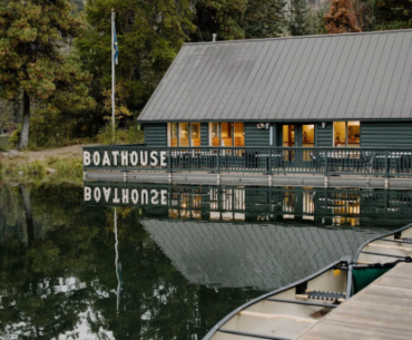 The boathouse at Suttle Lodge in central Oregon.