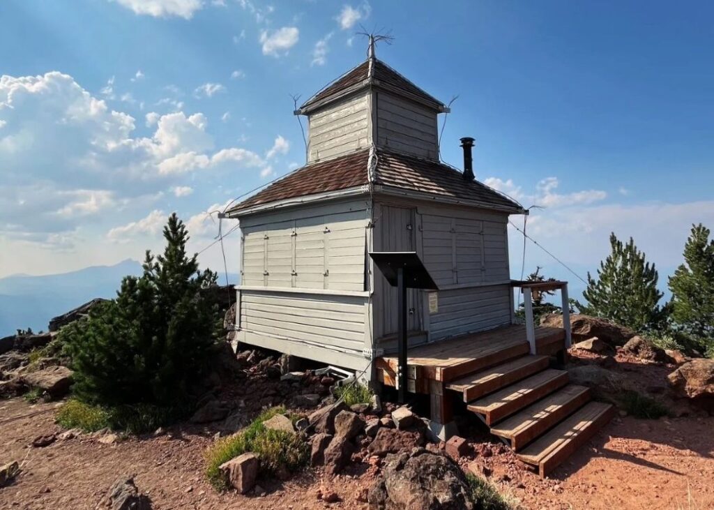 The fire lookout structure at the top of Black Butte.