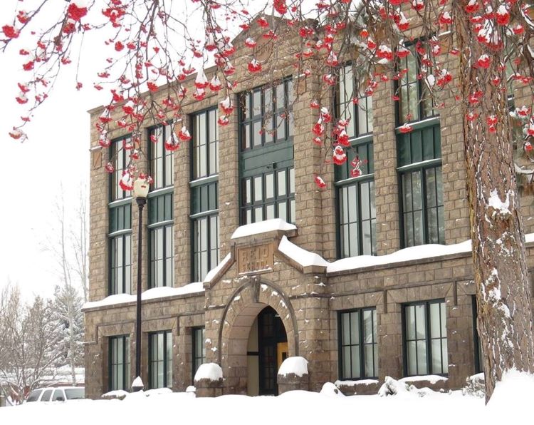 Deschutes Historical Museum