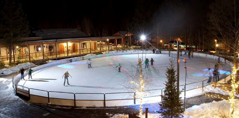 Seventh Mountain Resort Ice Skating Rank