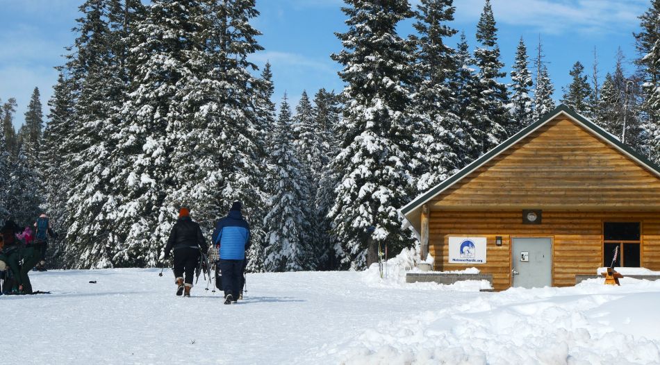 People entering Virginia Meissner Sno-Park near Bend.