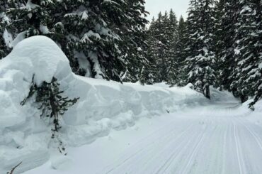 One of the groomed snowmobile trails accessible via Kapka Butte Snow Park.