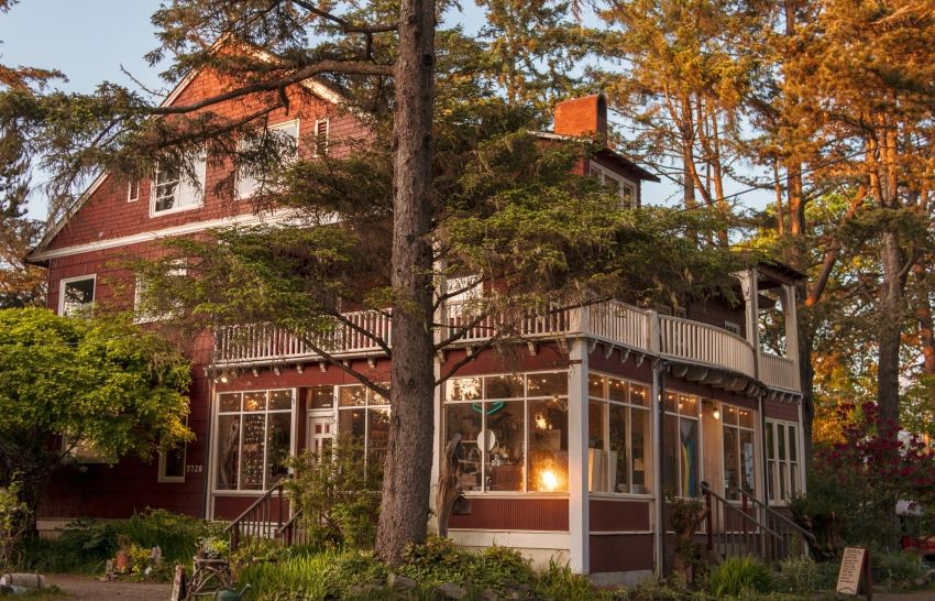 The Souwester Lodge in Long Beach