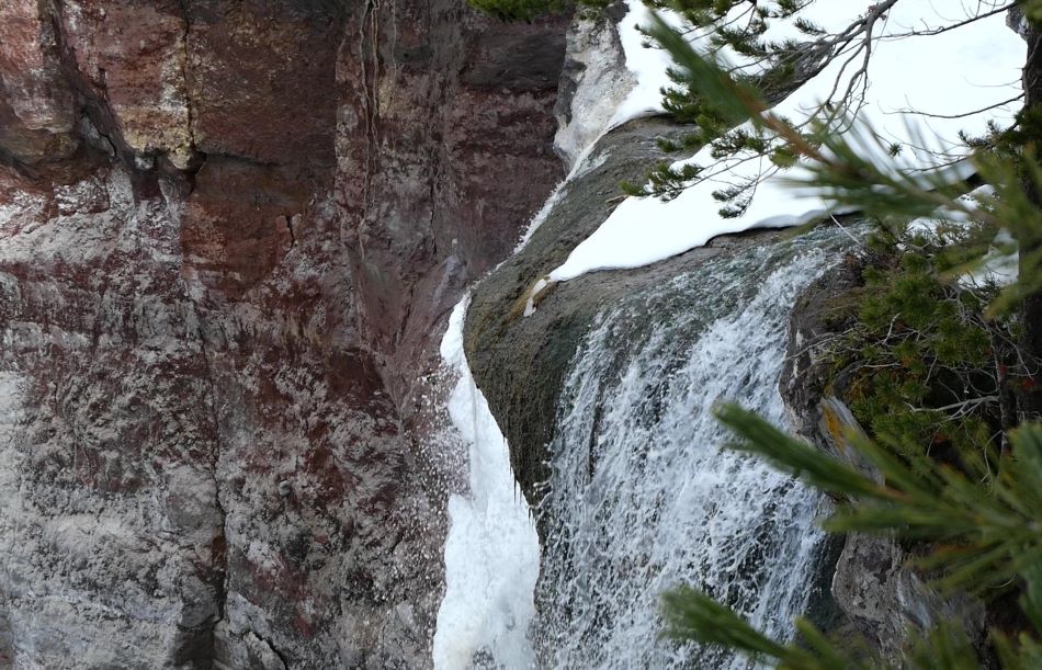 Paulina Falls is one of the best waterfalls near Bend