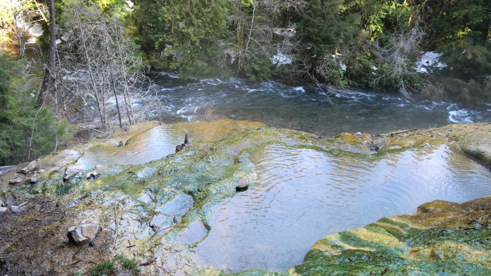 The lowest of the tiered pools at Umpqua Hot Springs. These are usually too cool for a proper soak.