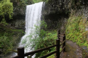 The Canyon Trail going behind Lower South Falls.