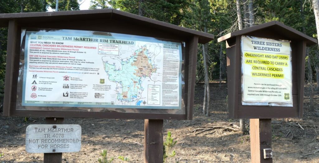 Signage at the entrance to the Tam McArthur Rim Trail.