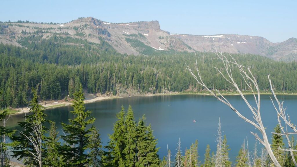 Views of The Tam McArthur Rim and Three Creek Lake.