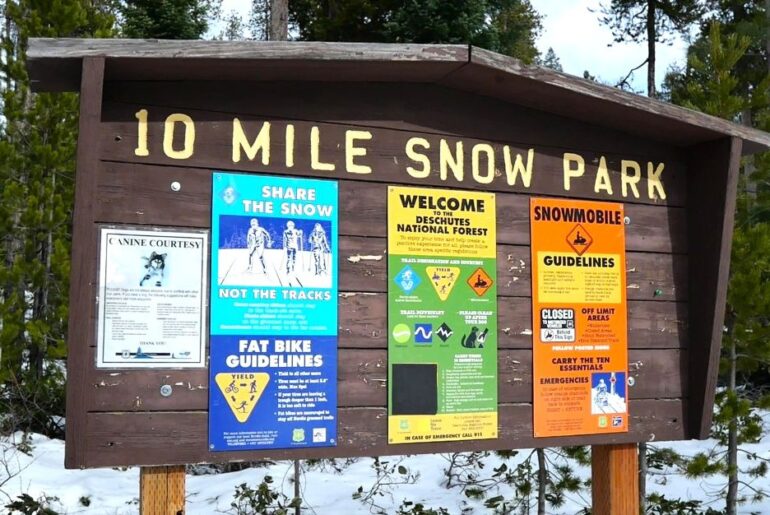 Signage at Ten Mile Sno-Park in central Oregon.